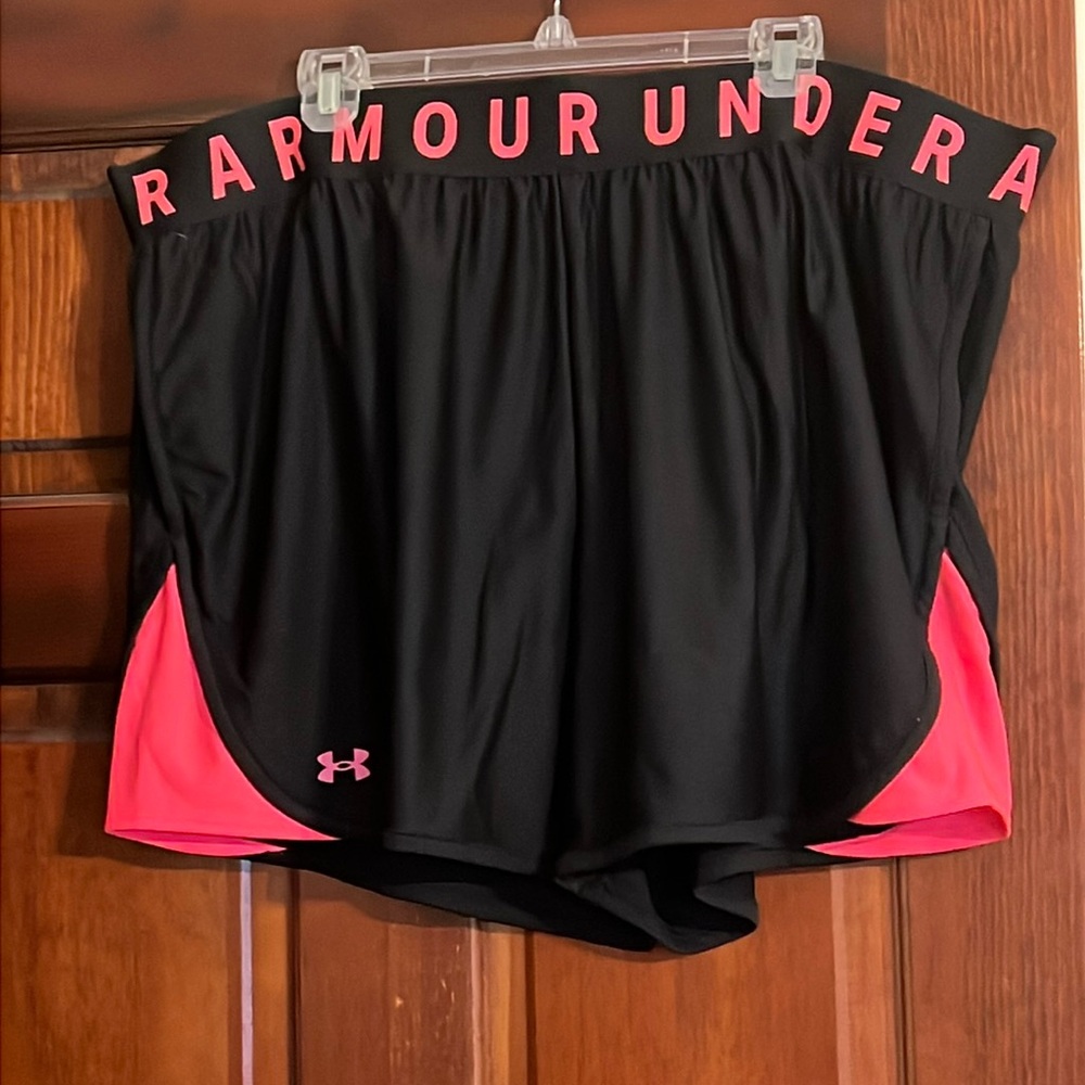 Under Armor shorts, 3X Black & pink, loose fit
